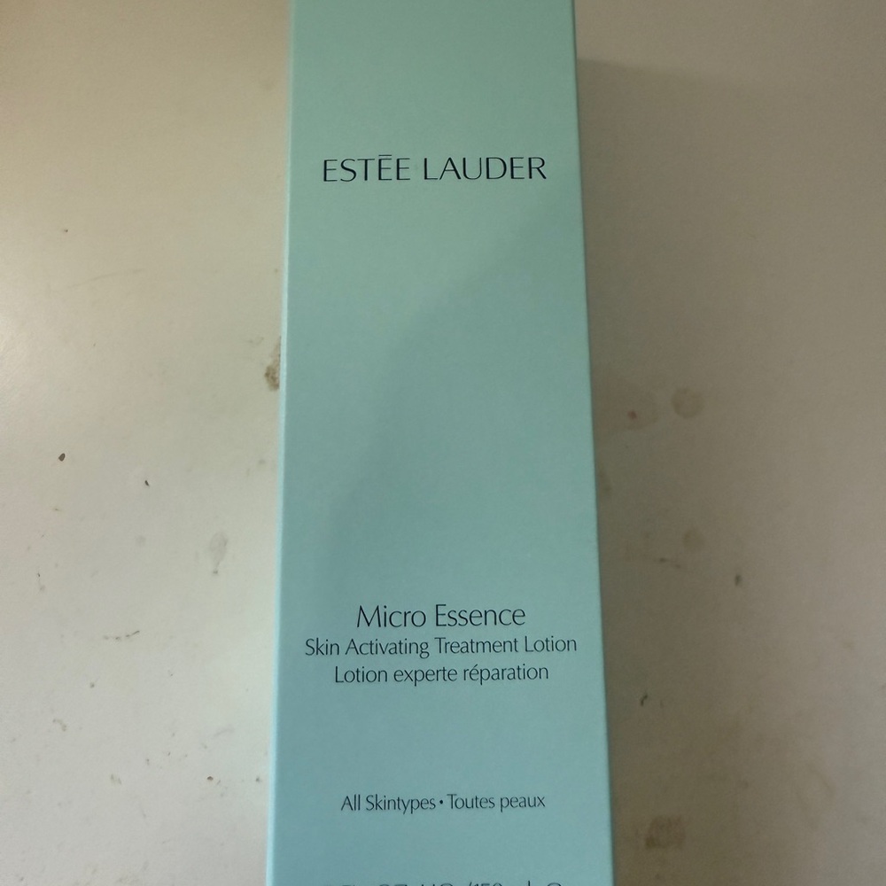 Estée Lauder micro essence skin activating lotion